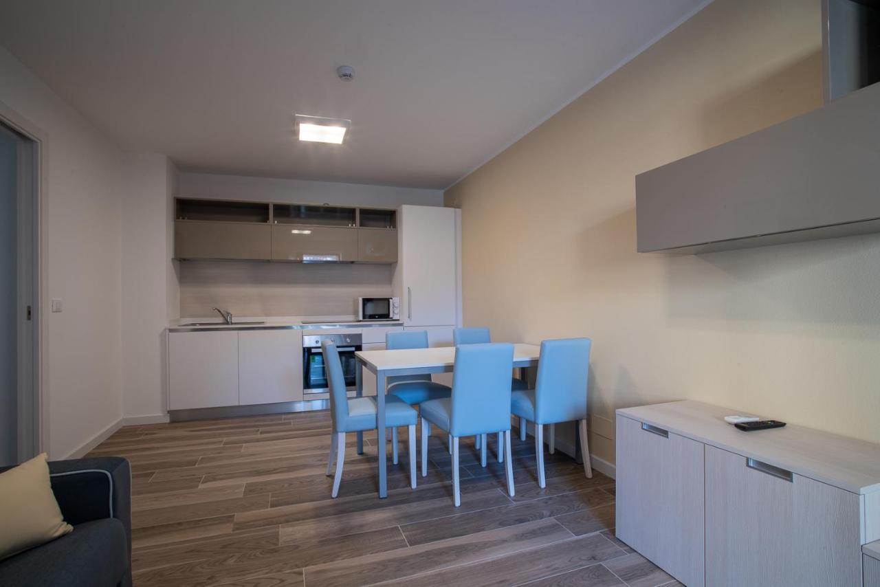Aparthotel Miramare Градо Екстериор снимка