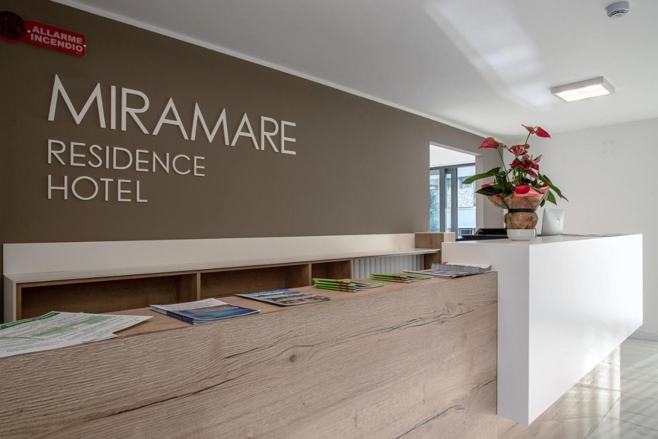 Aparthotel Miramare Градо Екстериор снимка